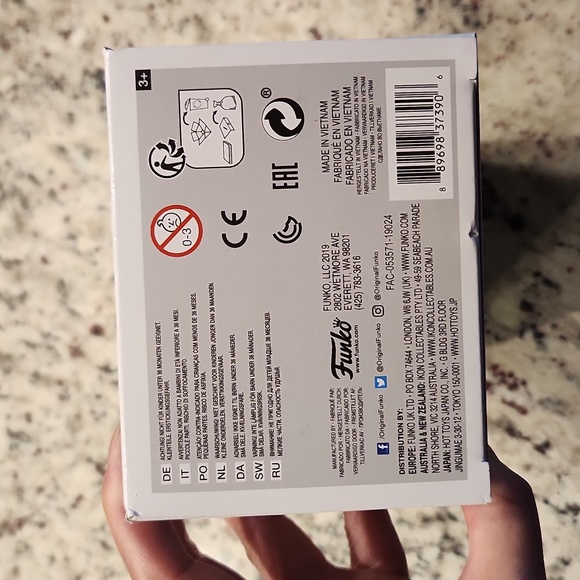 Buzz Lightyear Toy Story 4 Funko Pop #523 - Picture 3 of 6